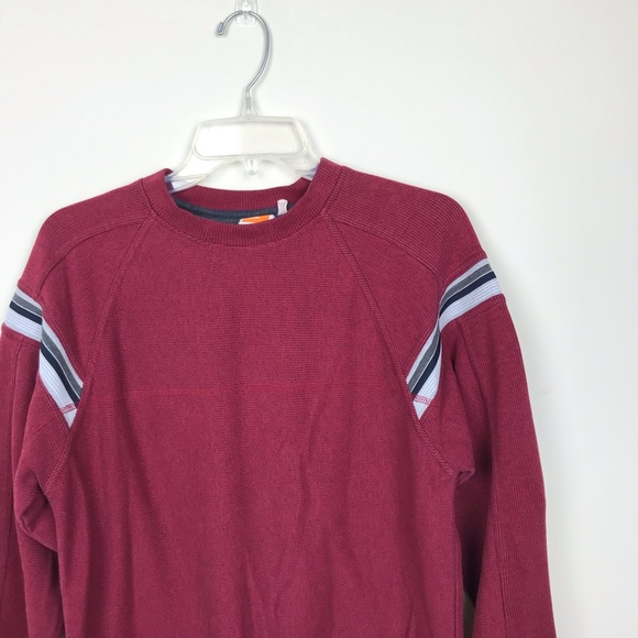 Cute sweater! - Picture 2 of 8